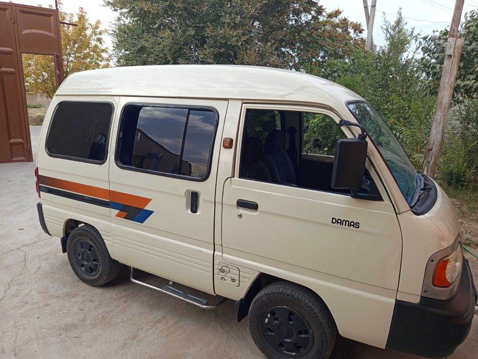 Damas avtomobili
