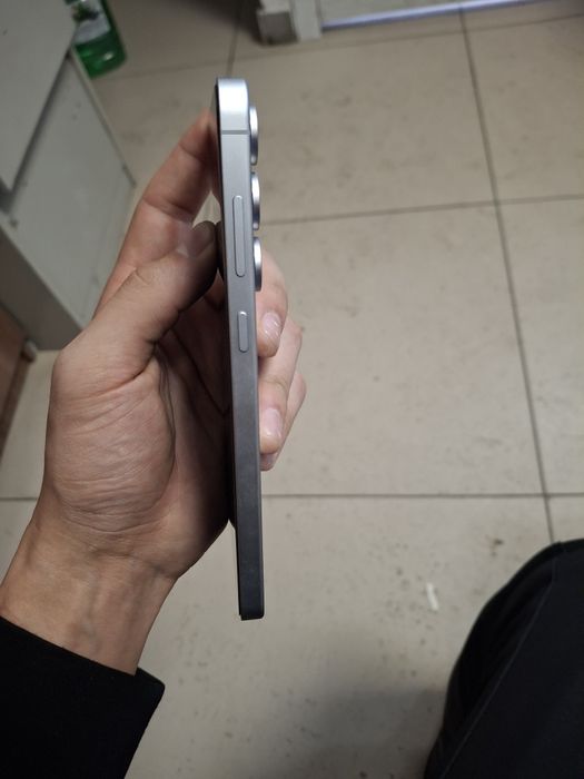 Продам Самсунг s 25 fe