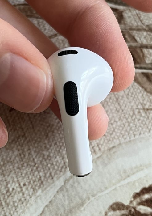 Оригинални слушалки Apple AirPods 3 без зареждащ кейс | without charging case