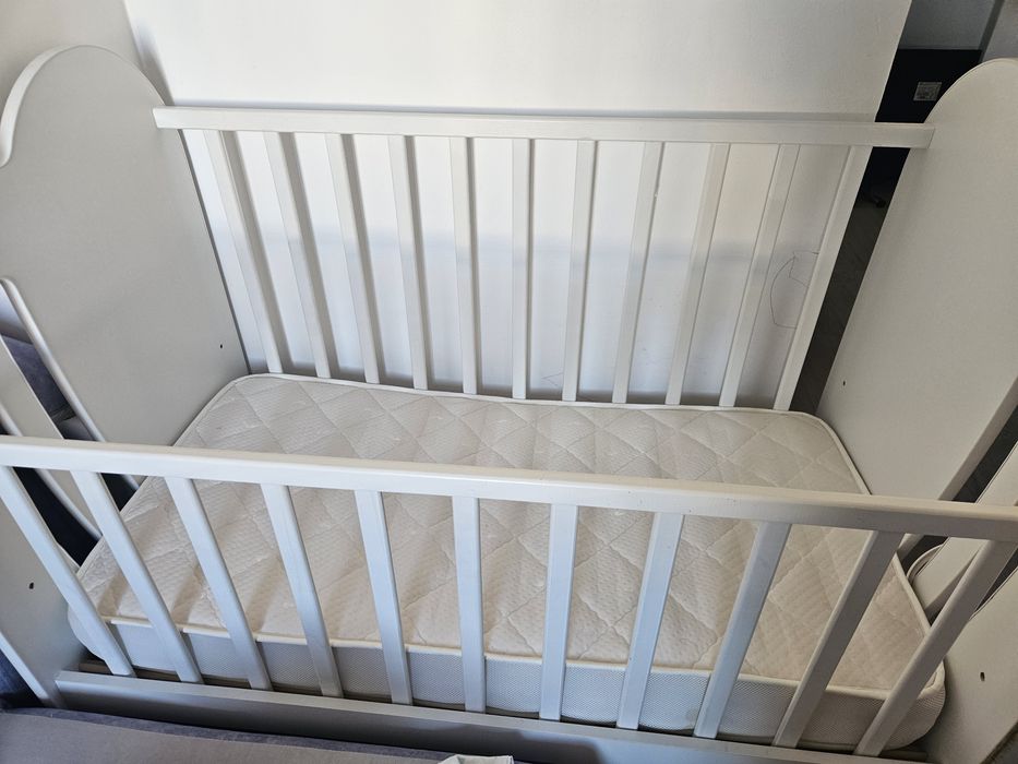 Продам детскую краватку