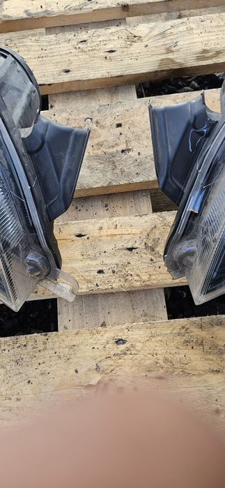 Ляв и Десен HELLA Фарове за Опел Астра джей /Opel Astra j