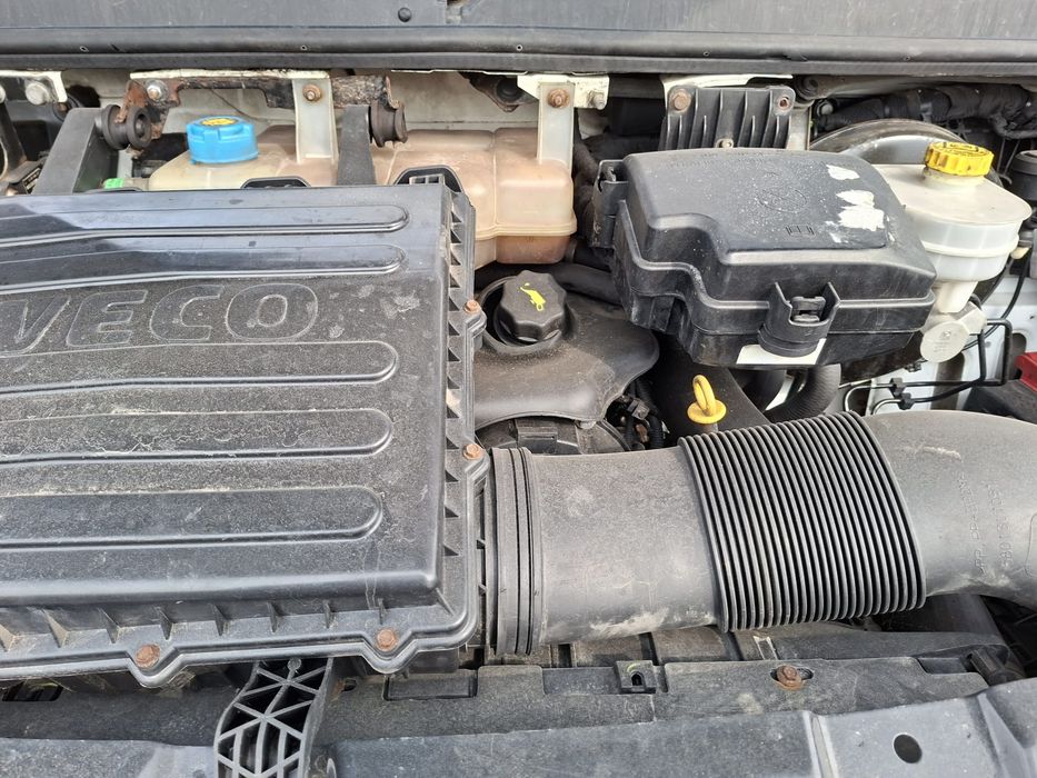 Iveco 35 c11 an fabricație 2015