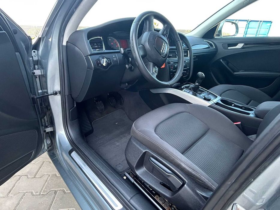 Audi A4 B8 2.0 TDI CAGA 147 CP | Euro 5 | Climatronic | Carlig Detasabil | Investitii Majore