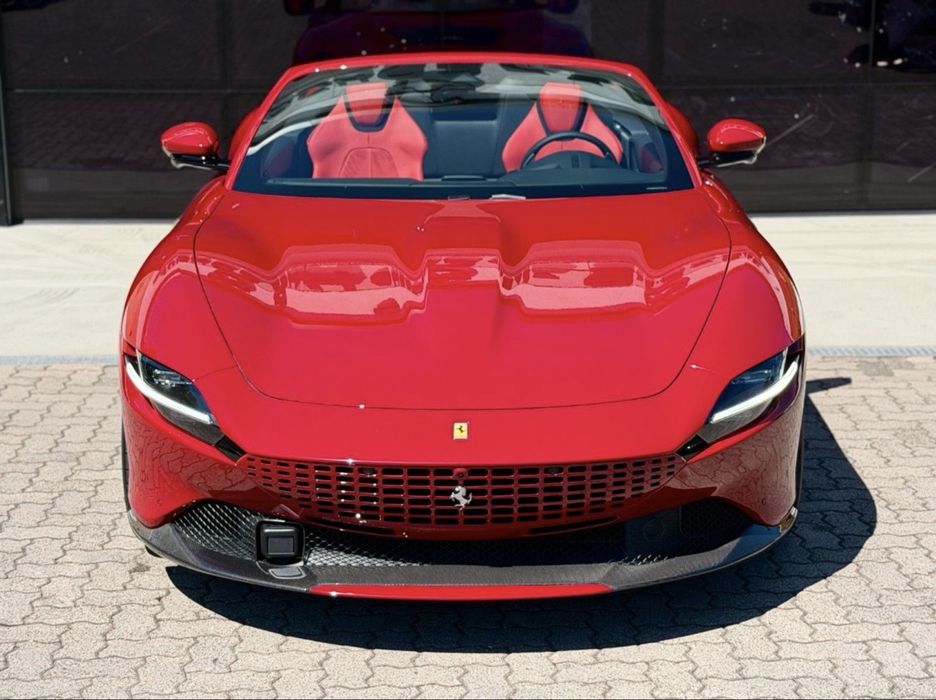 Ferrari Roma Spider 2026
