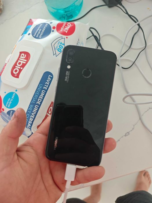 Vand Huawei P20 Lite