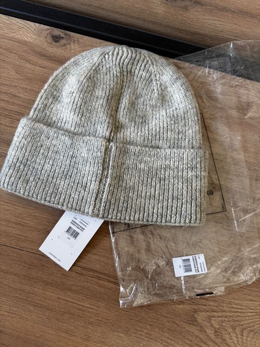 Căciula Calvin Klein Jeans nouă