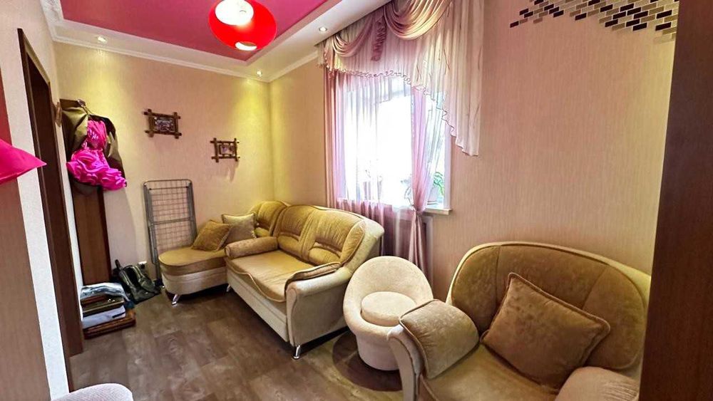 Продажа 2-этажного дома  В Центре!