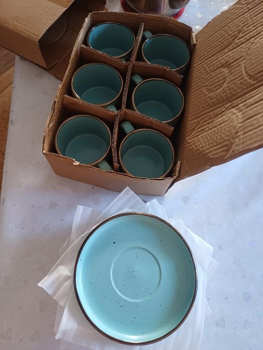 Чашки новые в коробке