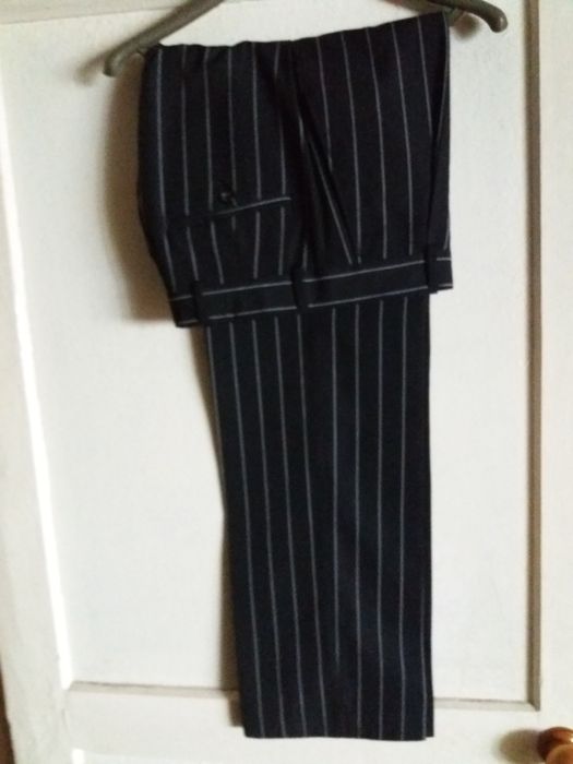 Продам костюм для юношей