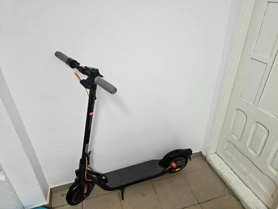 Vand trotineta electrica Ninebot