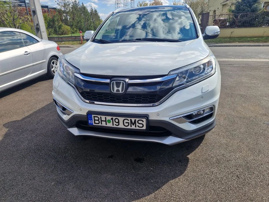 Honda CR-V Vand Honda cr-v din 2017 sau schimb cu duba pentru persoane