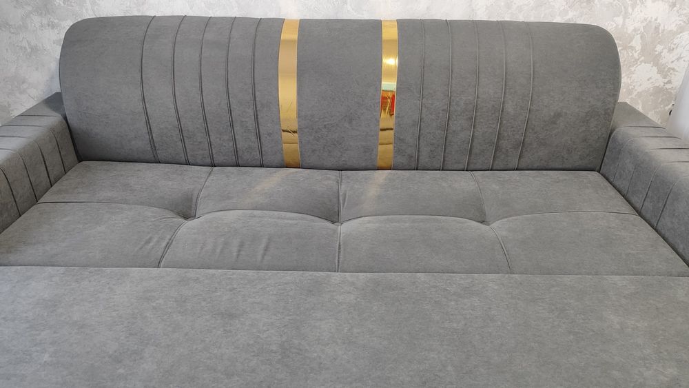 Диван  кровать 3-х местный