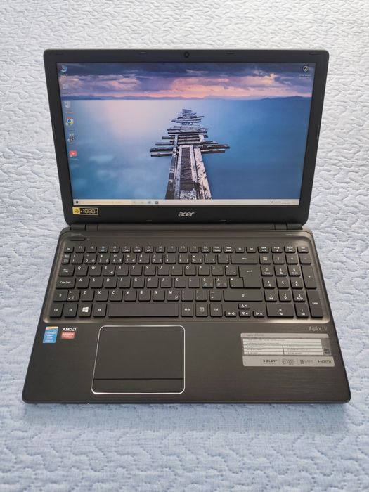 Laptop Acer Aspire 15.6" FHD Cpu i5,Amd Radeon R7 2Gb,Ssd 240Gb,8Gb Ram