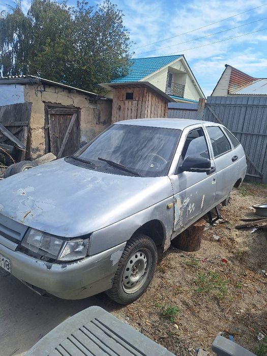 Продам ваз 2112 на ходу