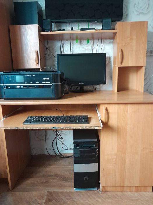 продам компьютер принтер и колонки
