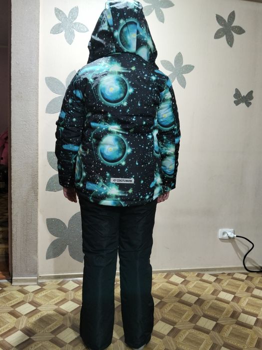 Продам зимний костюм
