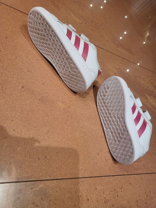 детски маратонки adidas 22 номер