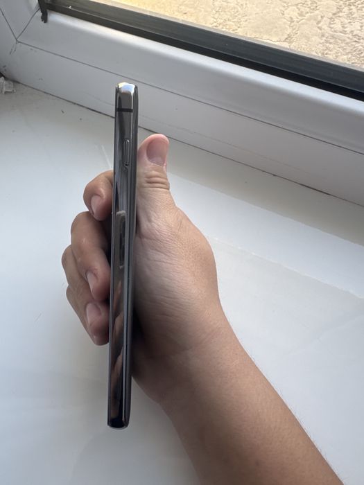 Продам Samsung s10