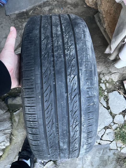 Продам шины 235/45/18