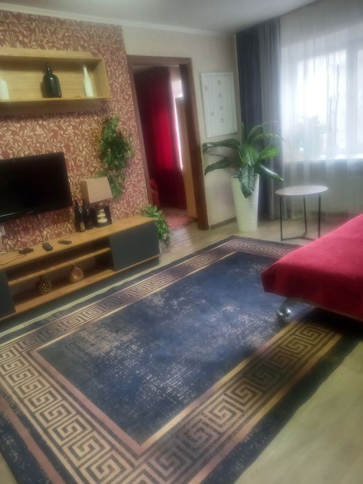 Двухкомнатная, часы, ночь, сутки