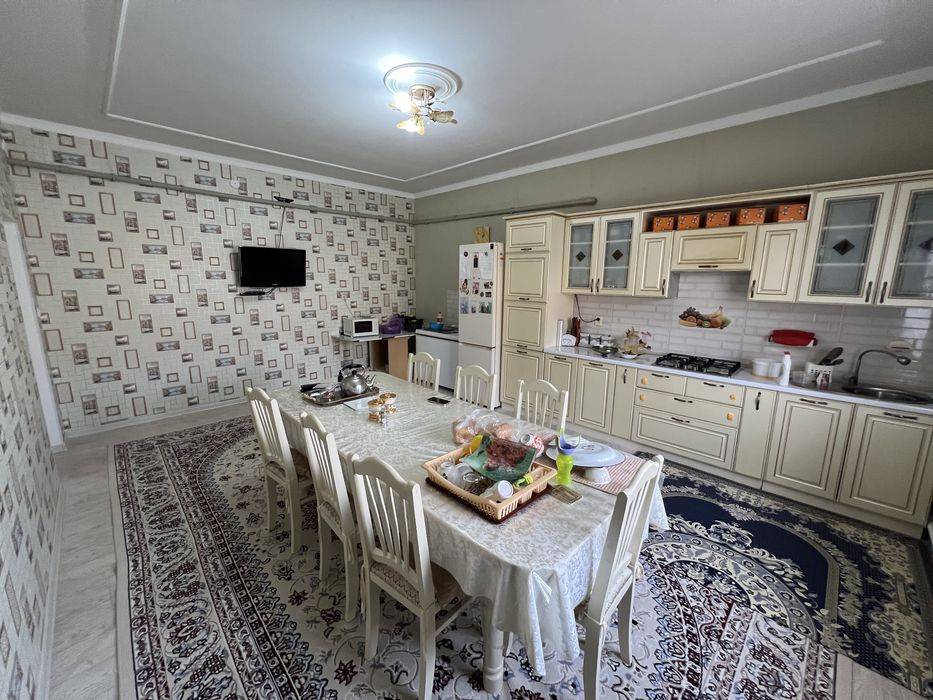 6 бөлмелі үлкен жер үй сатылады