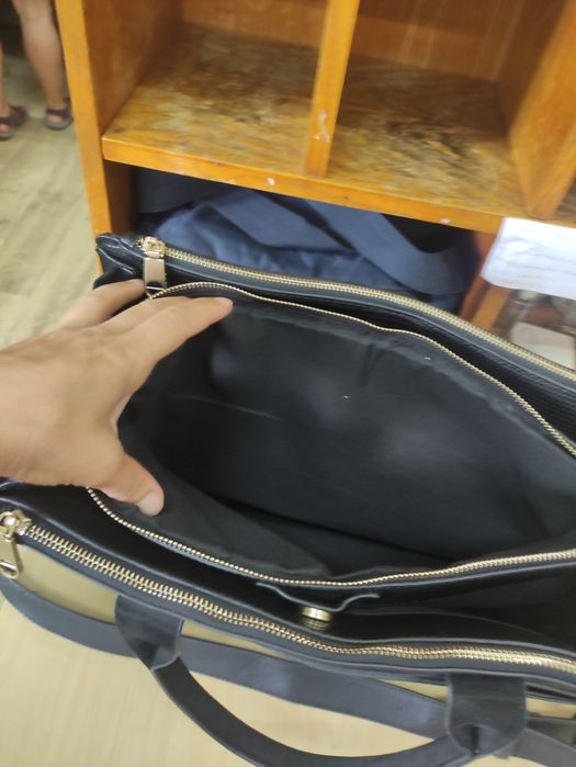 Мъжка кожена чанта