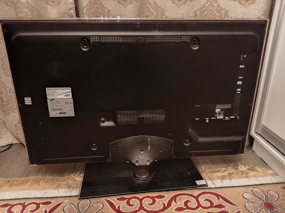 Продам телевизор