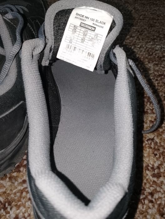 Продавам маратонки QUECHUA