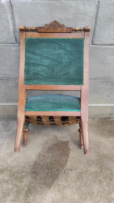 Fotoliu vintage, foarte vechi