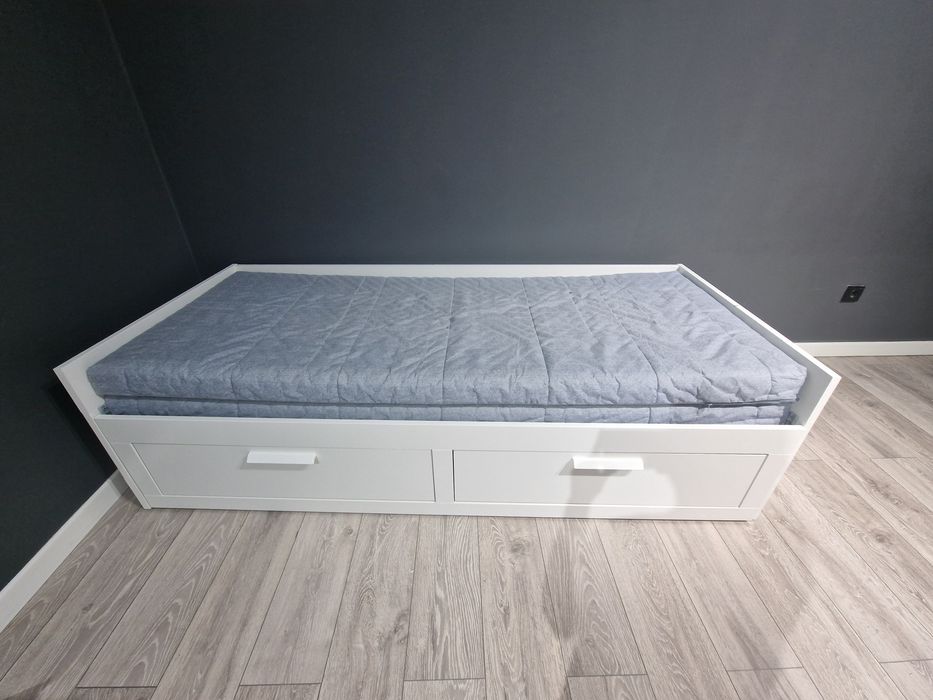 Продам новую кровать