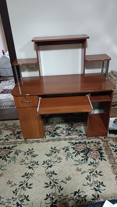 Для компьютерный стол