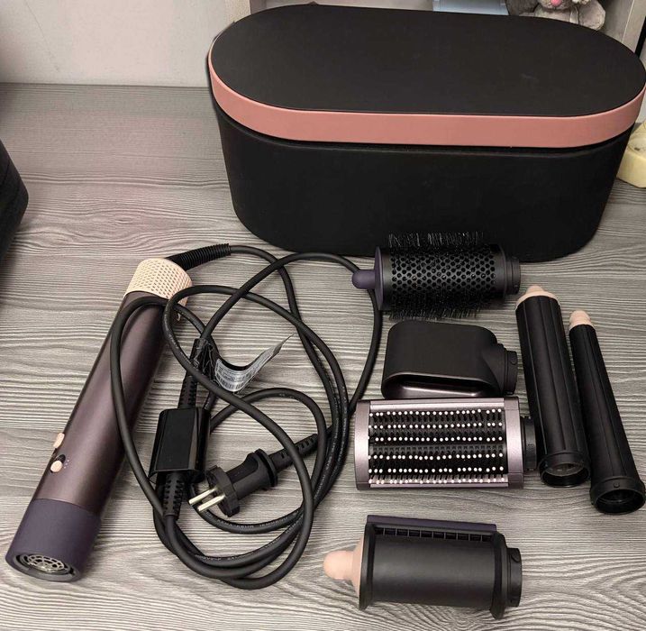 dyson airwrap id hs08