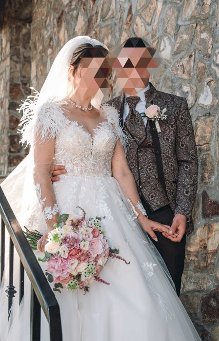 Vând rochie de mireasă și costum de mire!!!