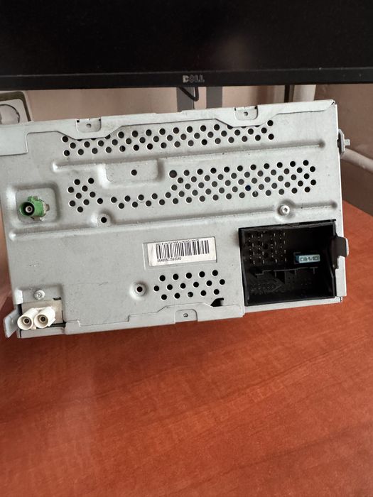 Оригинална мултимедия Delphi VW RCD 510 Prem. 8 6CD touchscreen golf 6