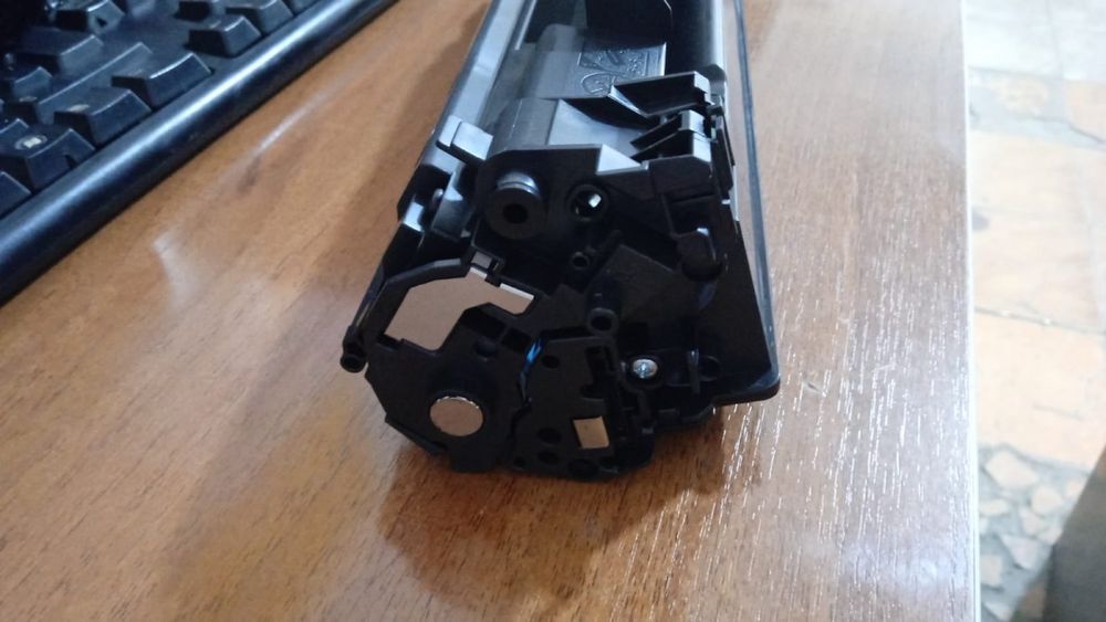 Продам картридж новый