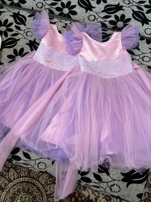 Продаются детские платья