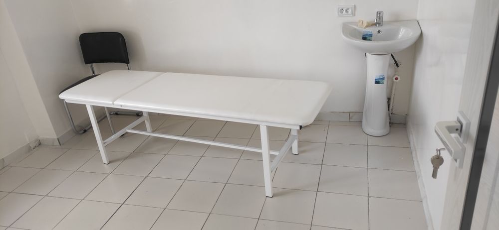 Кушетка медицинский