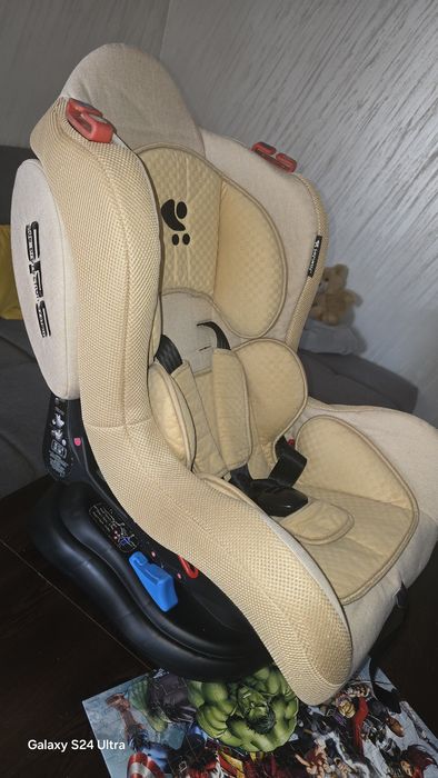 Столче за кола Lorelli Jupiter+ SPS в бежов цвят