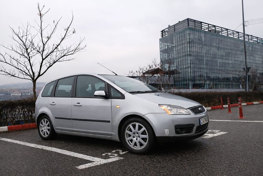 Ford Focus C-Max 1.6 TDCi – 116 CP – 2006 – 1.400 € Negociabil