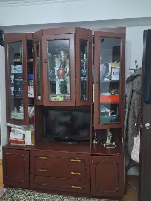 Продам гарнитур качество хорошое