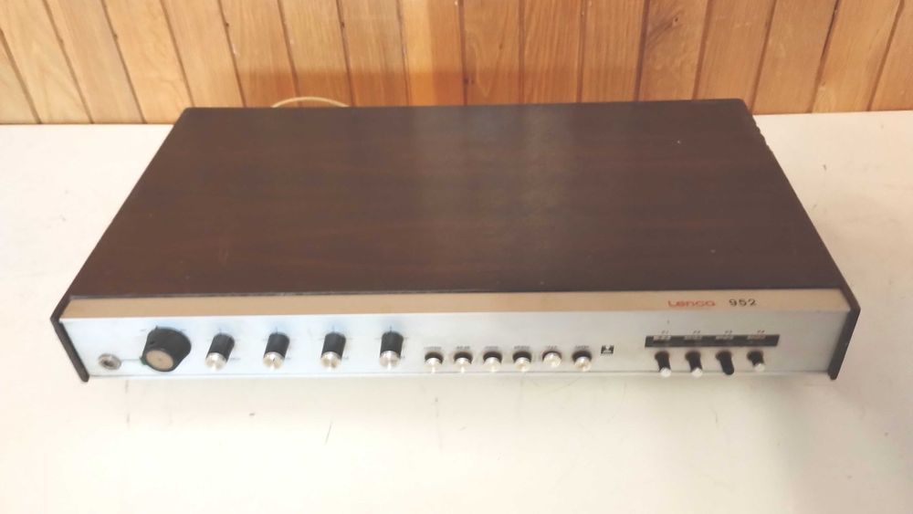 amplificator Lenco 952 amplituner