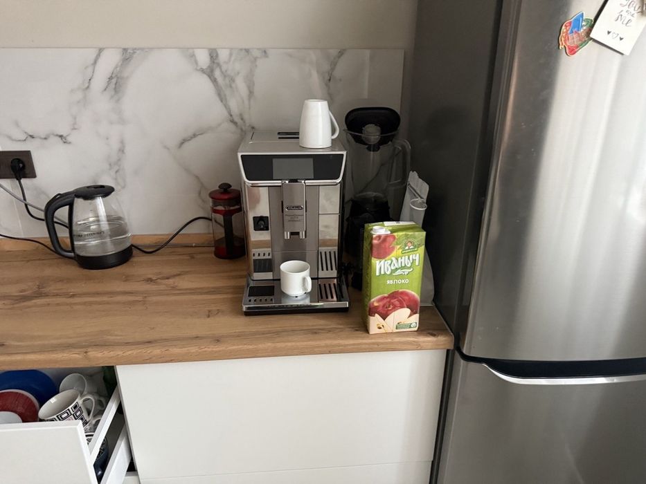 Продам кофемашину