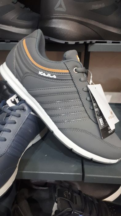 Optim narxda oyoq kiyimlar Vetnam