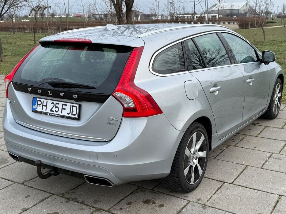 VOLVO V60 2013 — imagine 4