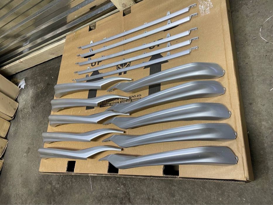 Губа передний на Камри 75 SE