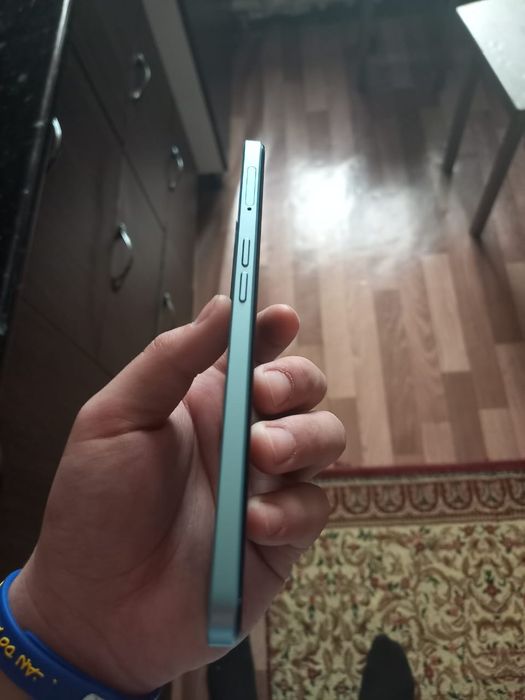 Продаю  смартфон Оппо а 57с