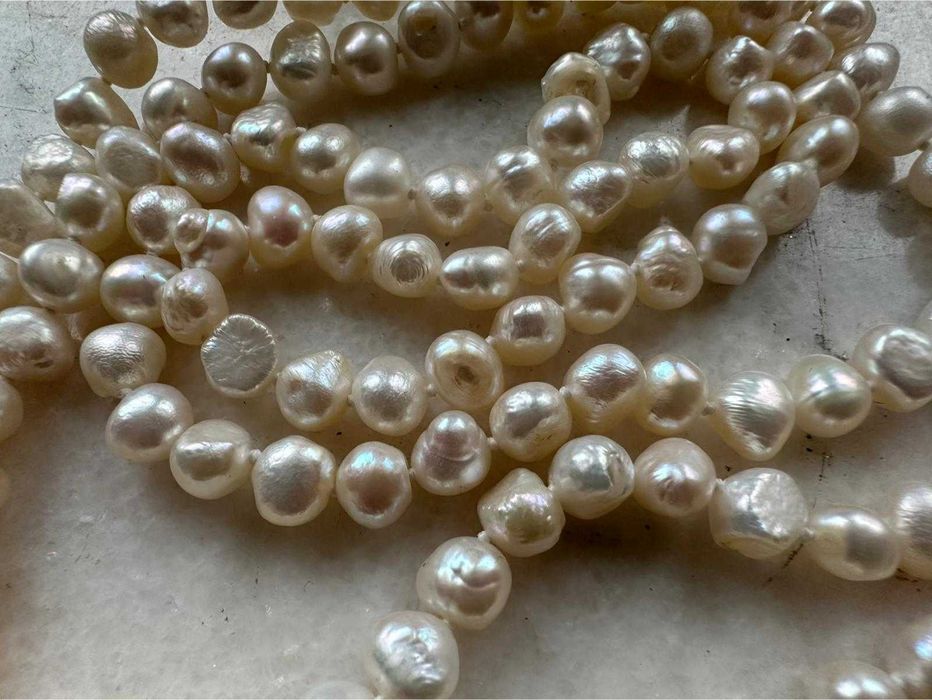 Colier din perle baroce