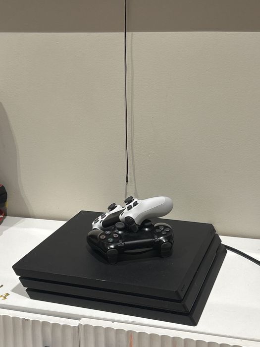 playstation 4 PRO С (ТОРГОМ)