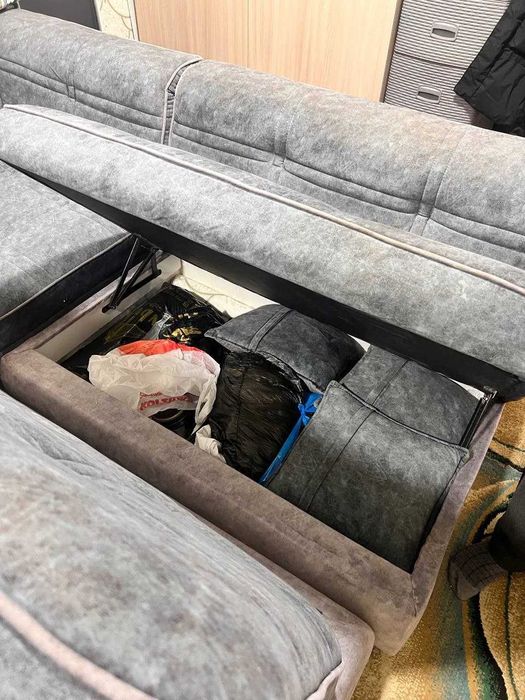 Срочно продам мебель диван