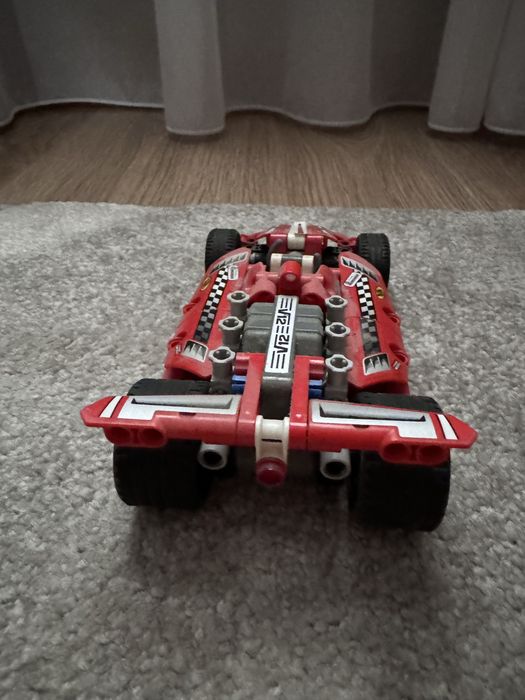 LEGO Technic, гоночная машинка